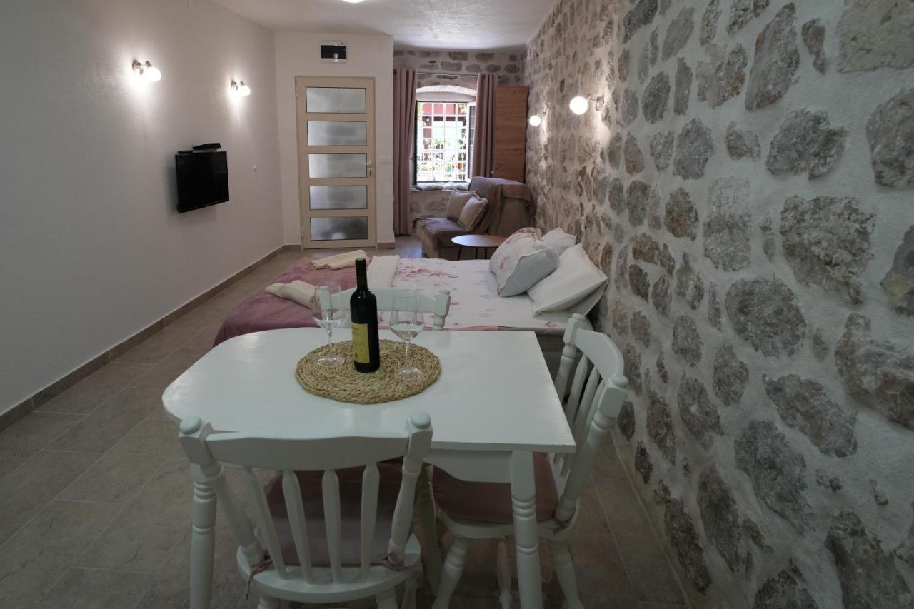 Apartments Visit Perast Exterior foto