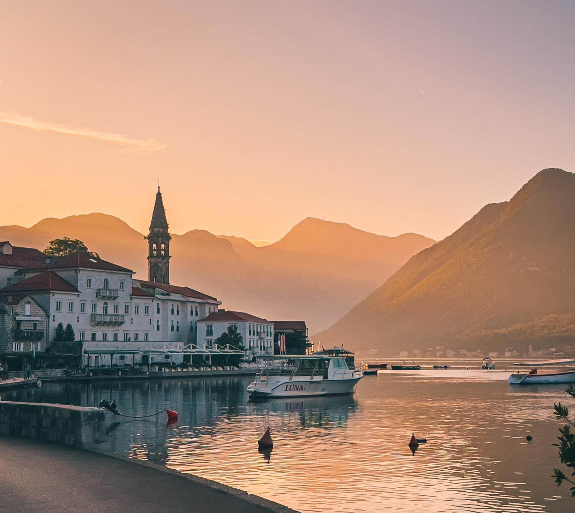 Apartments Visit Perast Exterior foto